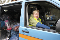08.02.2025 Kolping sammelt Altkleider